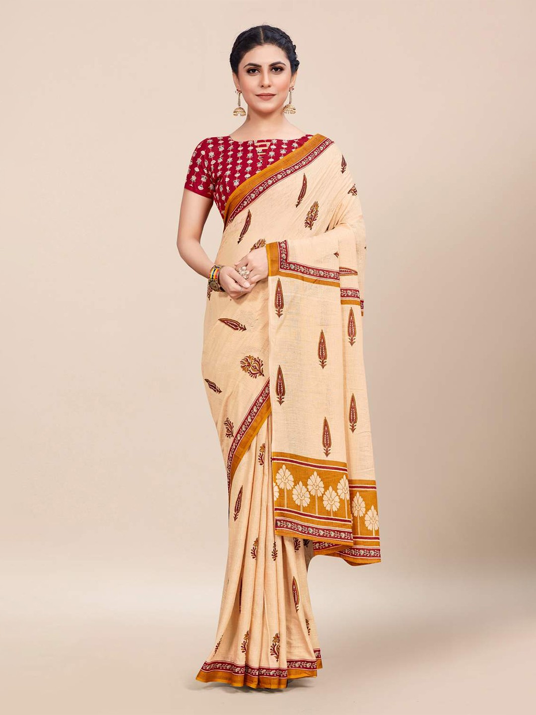 

KARAGIRI White & Maroon Ethnic Motifs Saree