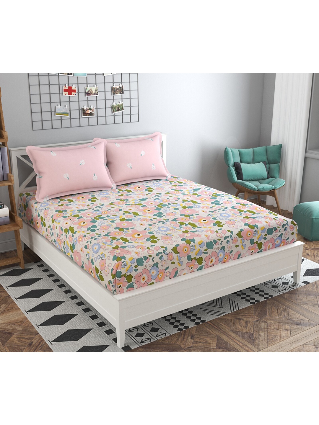 

MAFATLAL Floral Printed 210 TC King Bedsheet with 2 Pillow Covers, Pink