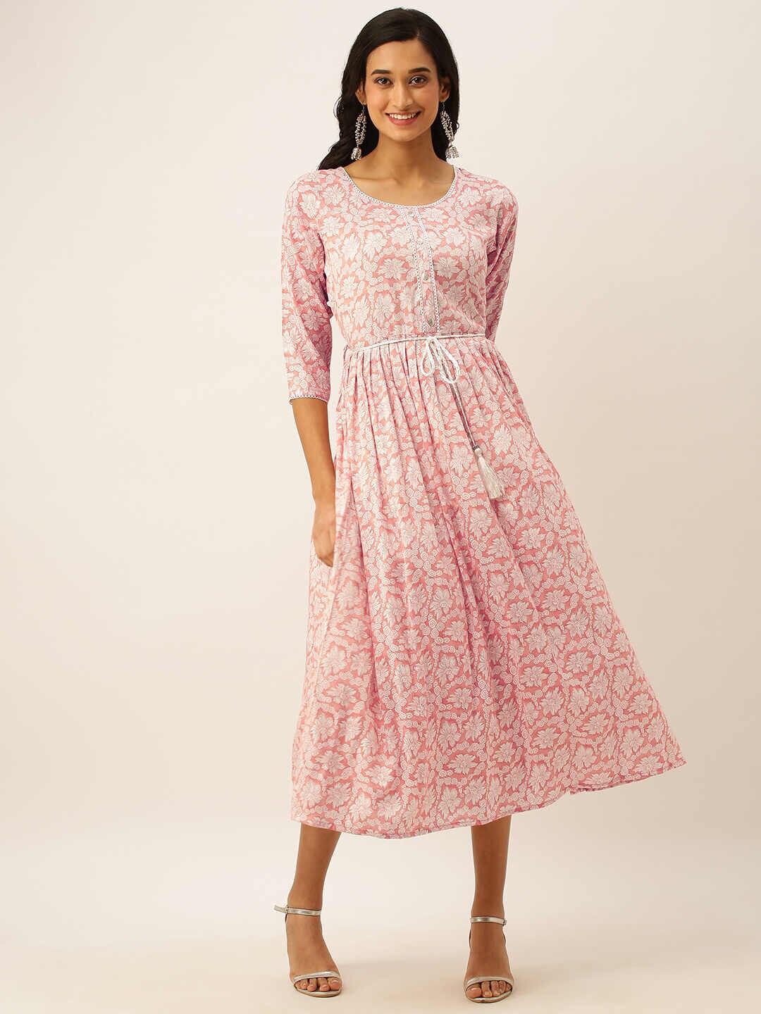 

ZOLA Peach-Coloured Floral Midi Dress