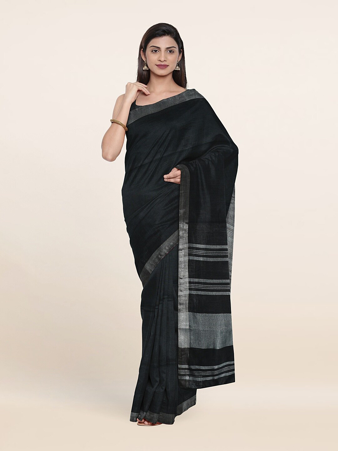 

Pothys Zari Linen Blend Saree, Black