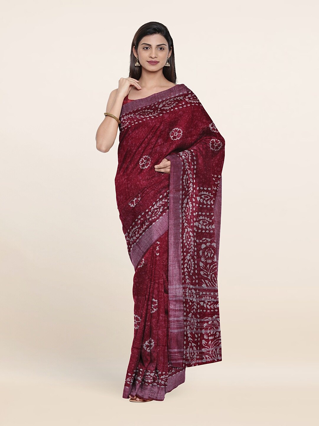 

Pothys Maroon & White Floral Linen Blend Saree