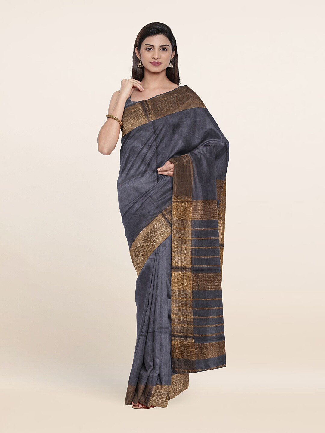

Pothys Zari Linen Saree, Grey