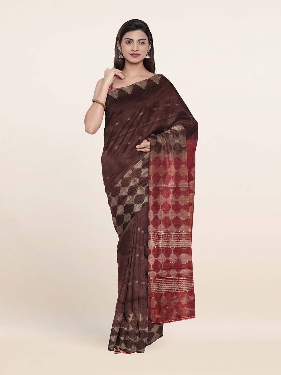 

Pothys Brown & Red Printed Zari Jute Cotton Saree