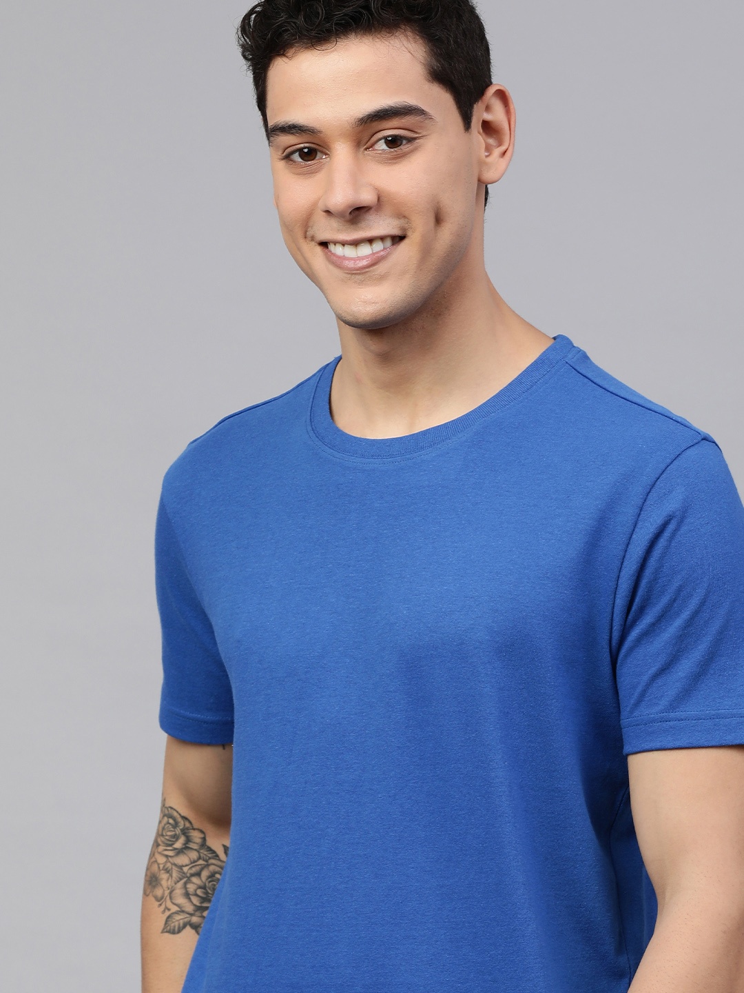 

Huetrap Men Short Sleeve Round Neck T-shirt, Blue