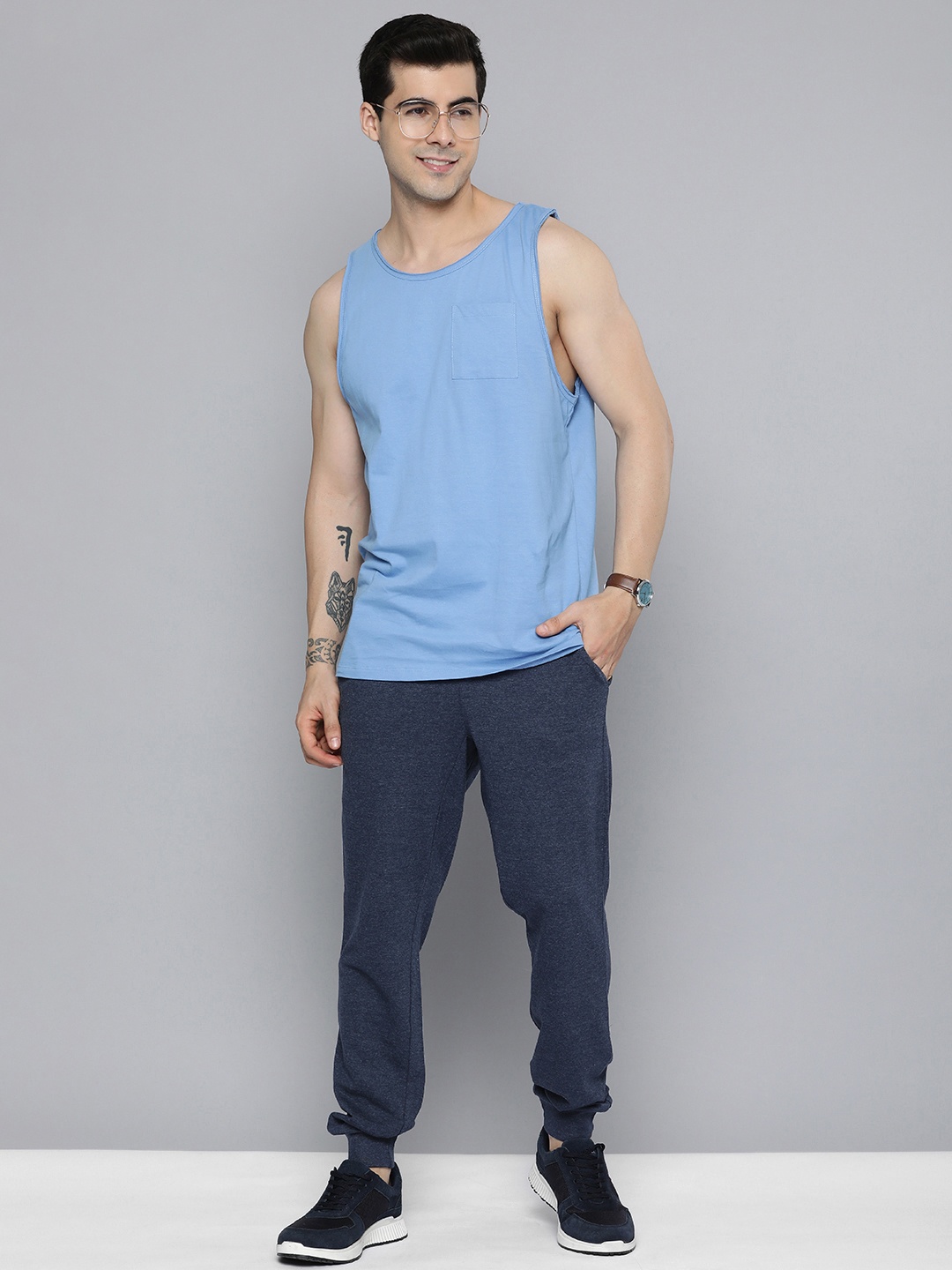 

HERE&NOW Men Navy Blue Solid Knitted Joggers