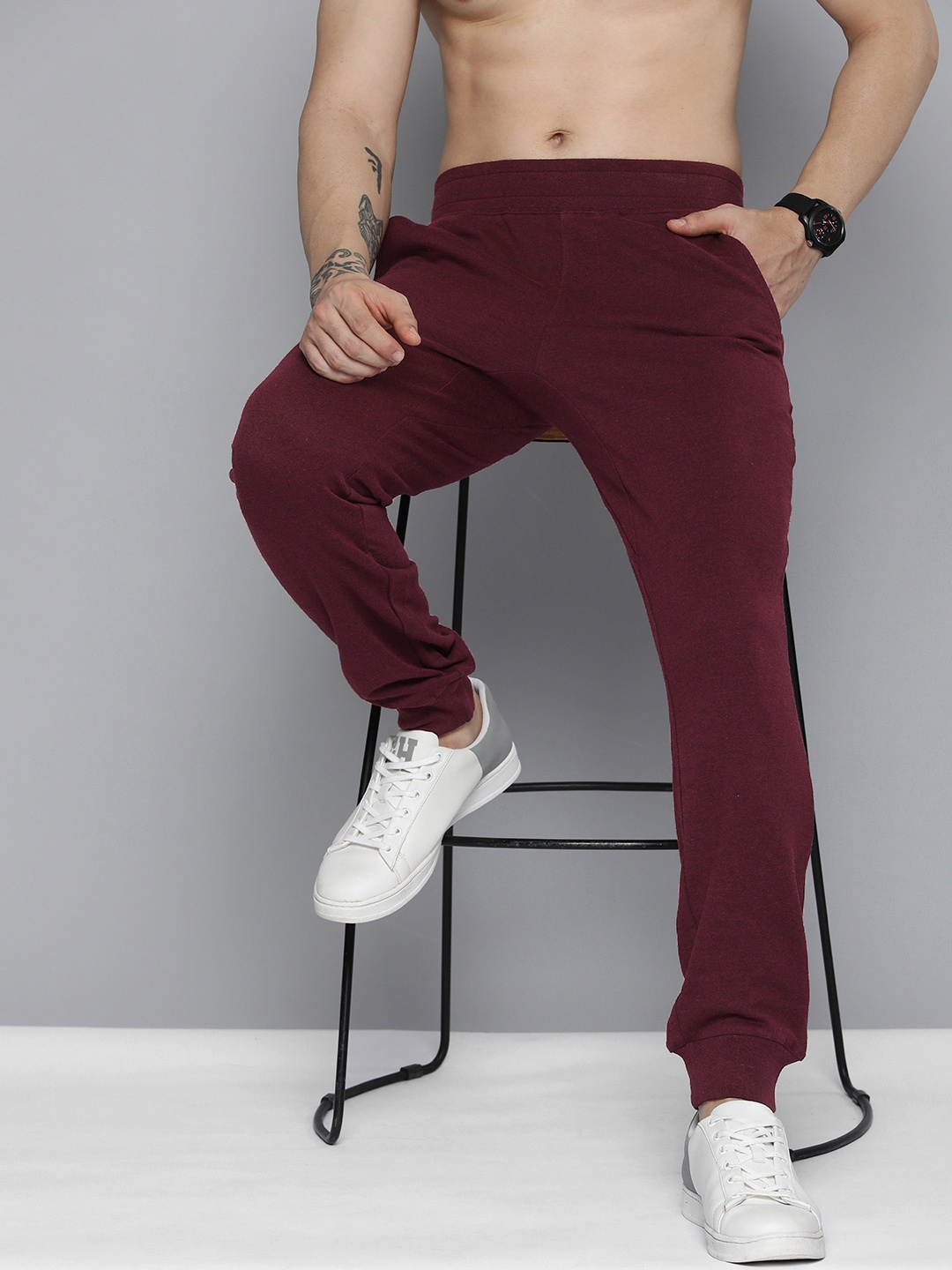 

HERE&NOW Men Burgundy Solid Knitted Track Pants