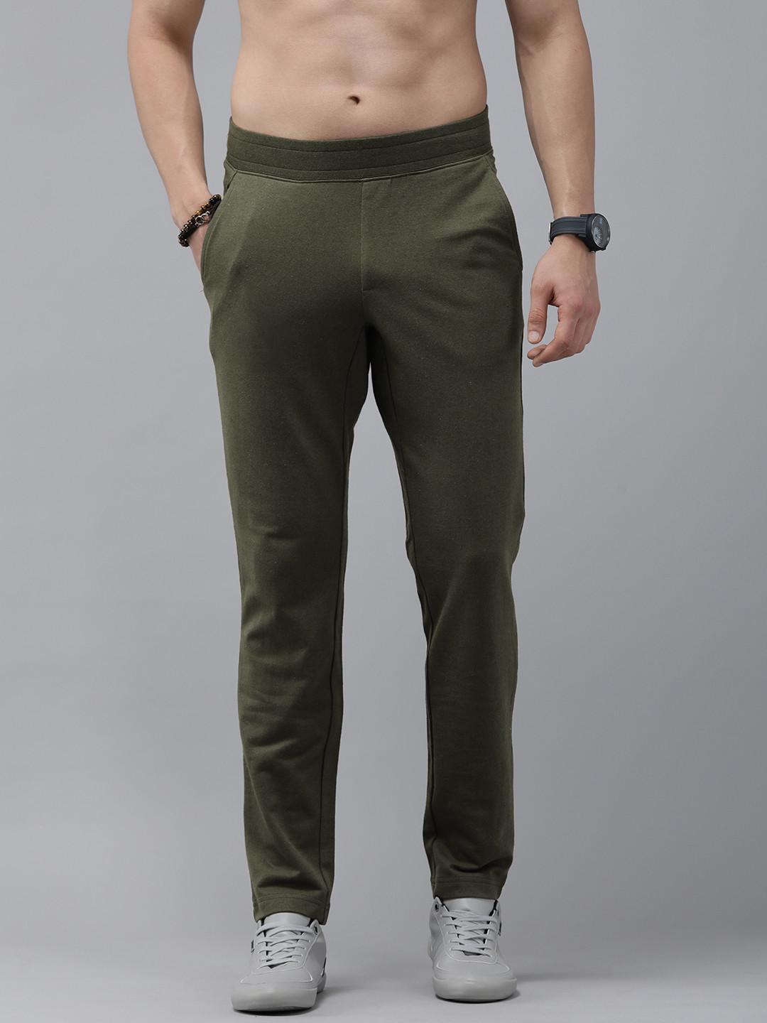 

The Roadster Lifestyle Co. Men Olive Green Solid Track Pants