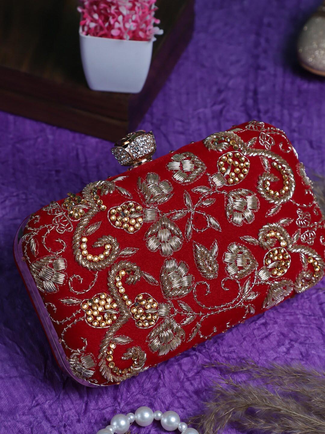 

Swisni Embellished Box Clutch, Red