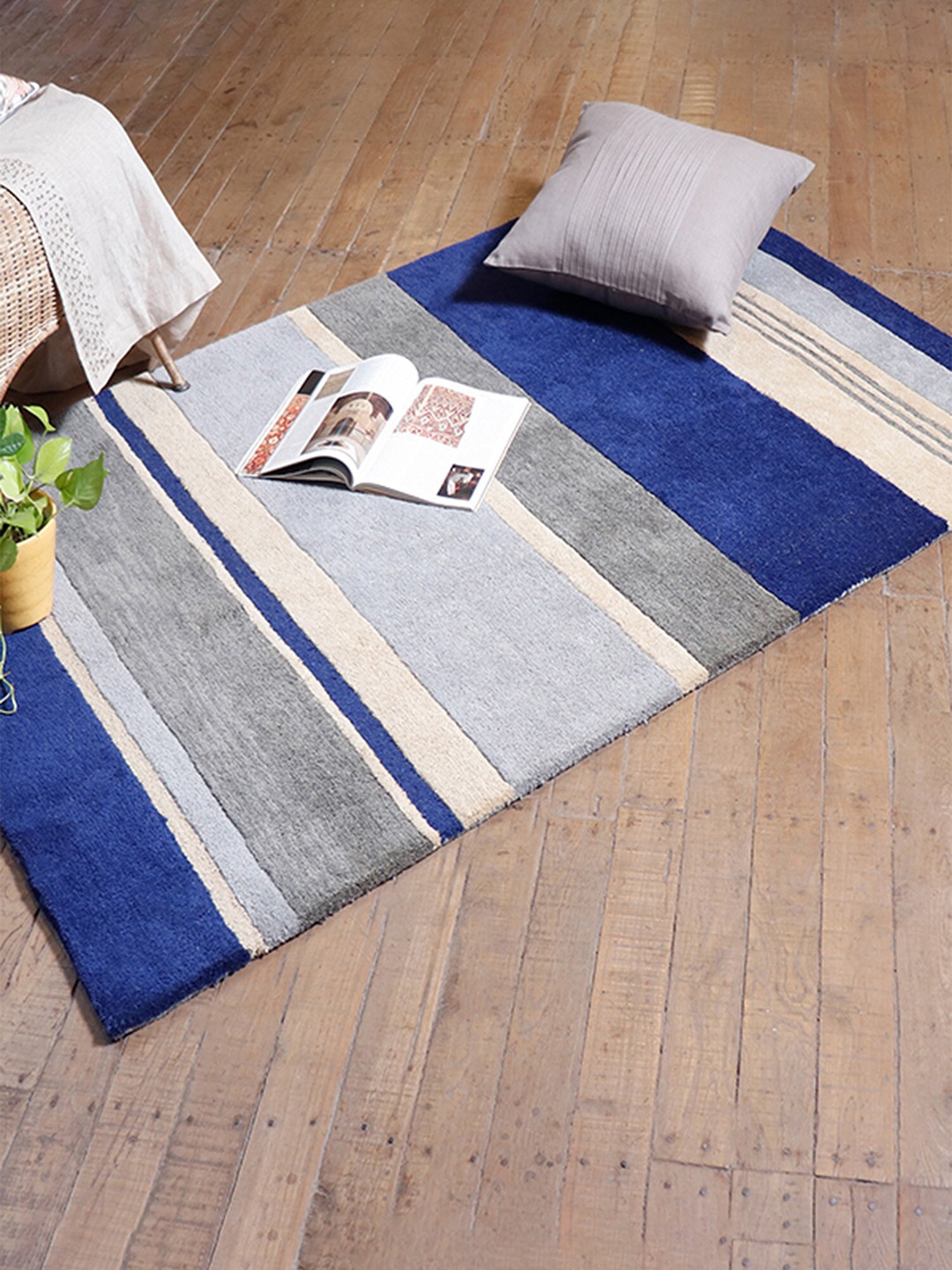 

ZEBA Printed Rectangular Shape Striped Carpet, Navy blue