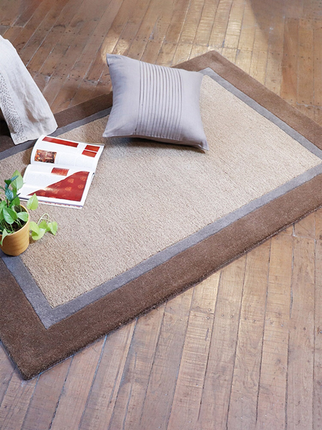 

ZEBA Self Design Woolen Rectangular Carpet, Brown