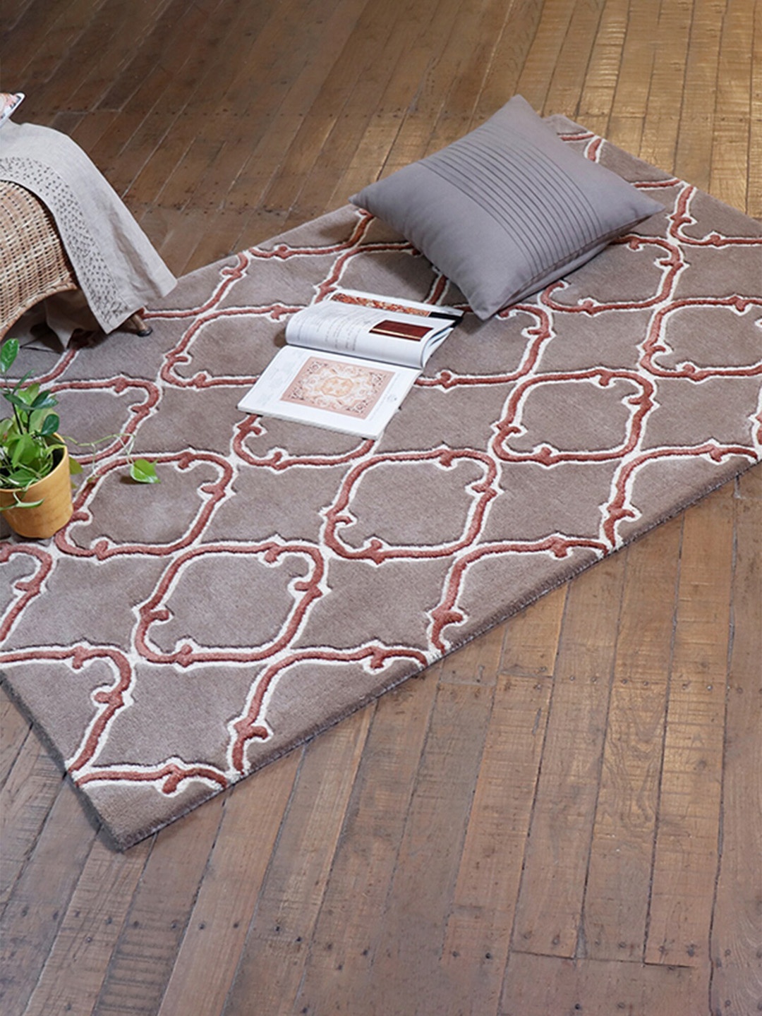 

ZEBA Abstract Woolen Rectangular Carpet, Brown