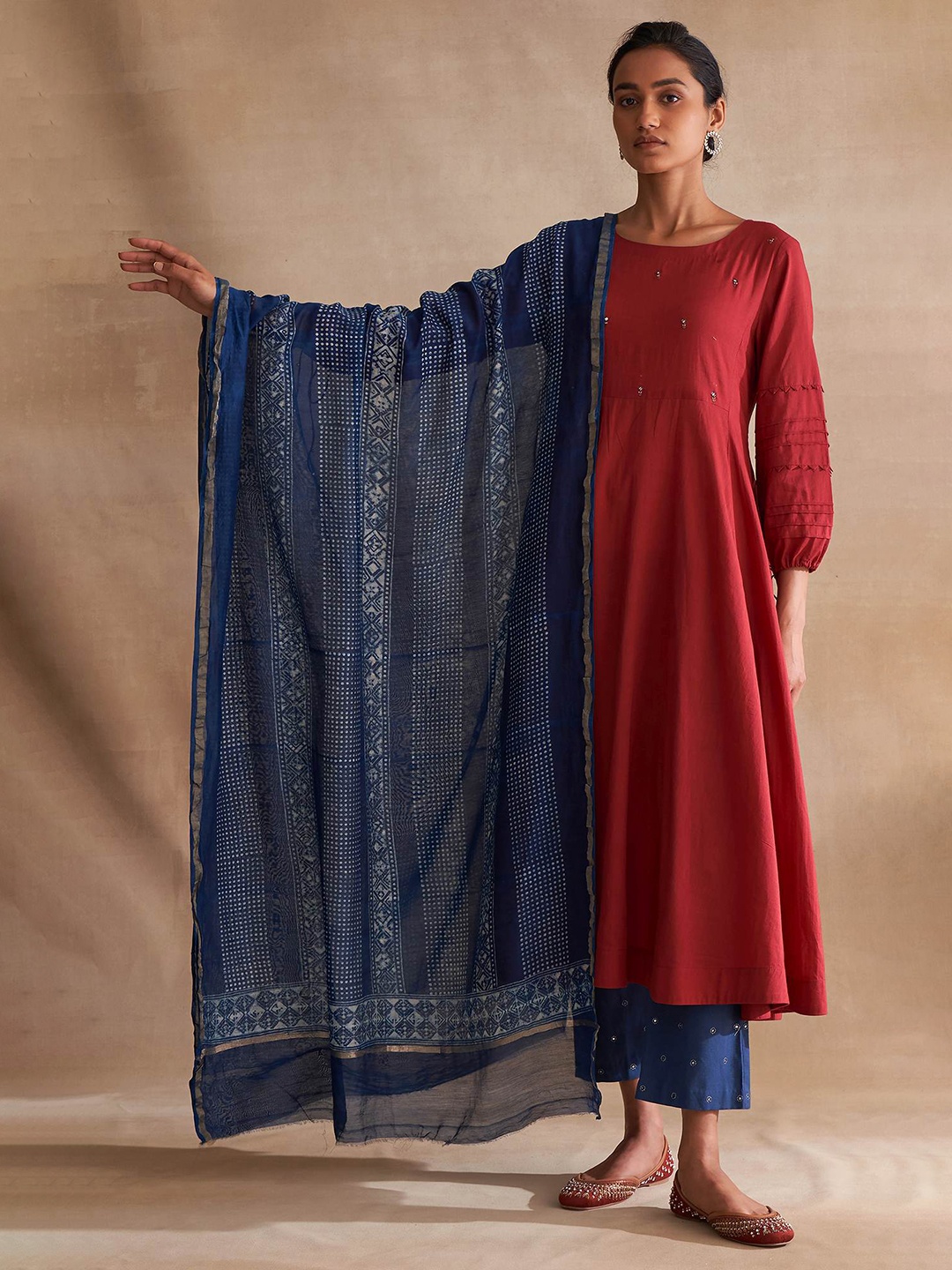 

W The Folksong Collection Printed Pure Cotton Dupatta, Blue