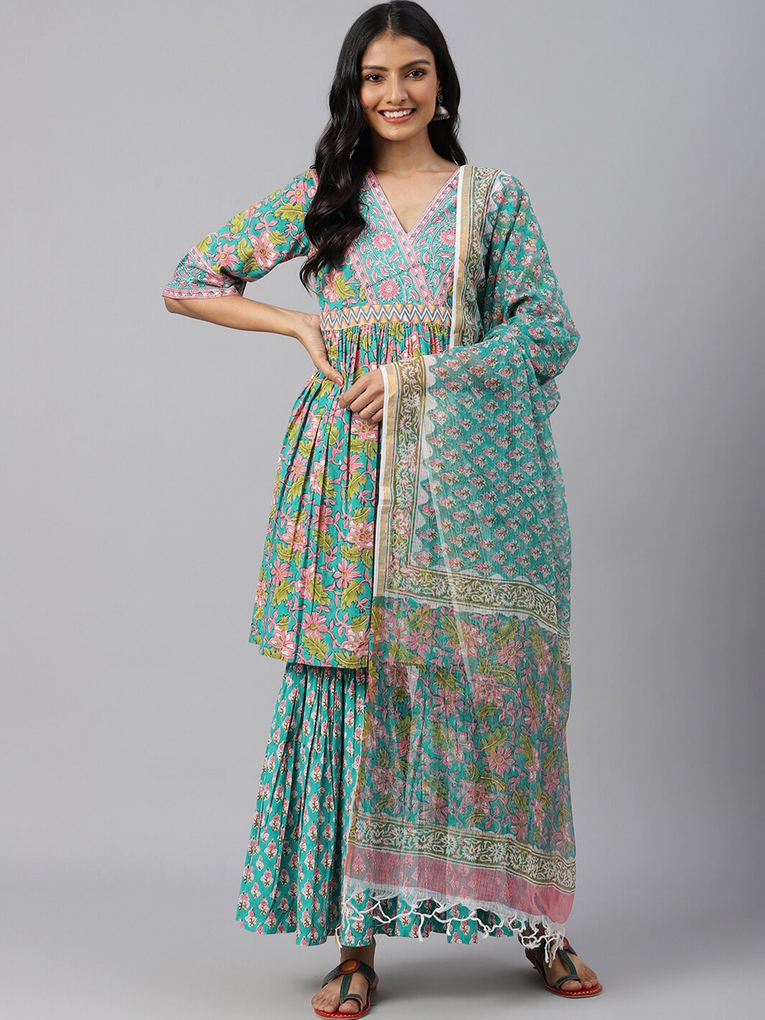 

SHRINKHLA Pure Cotton Printed Tasselled Border Dupatta, Green