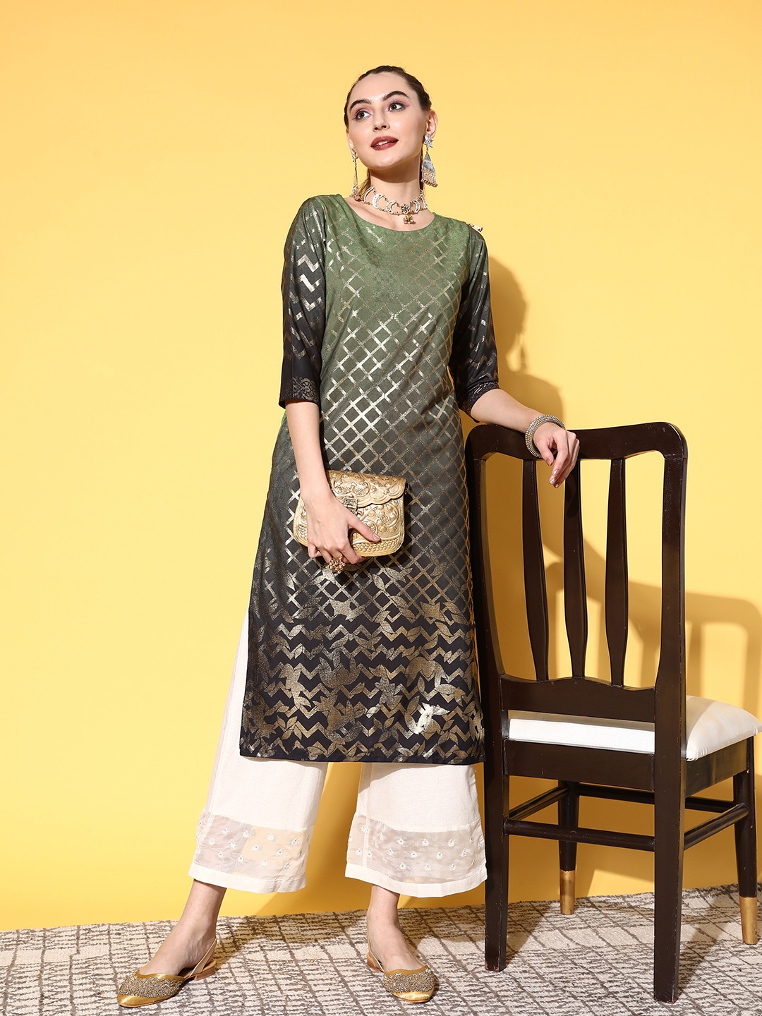 

Ahalyaa Women Bright Green Crepe Woven Metallic Kurta
