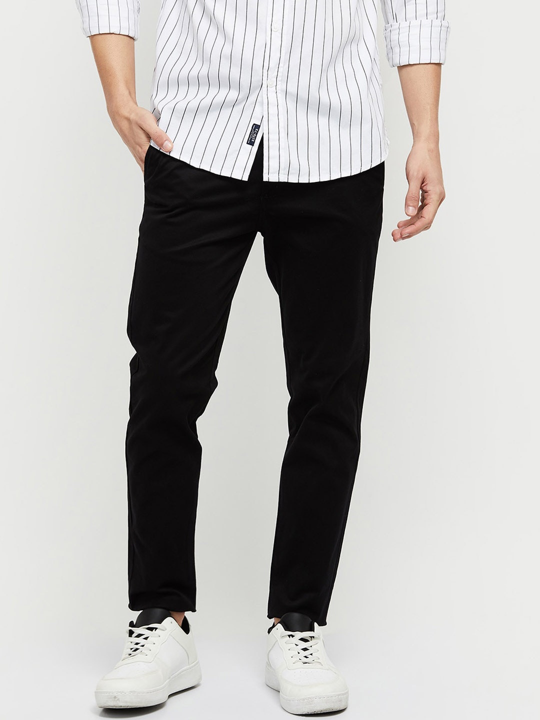 

max Men Mid Rise Regular Fit Cotton Trouser, Black