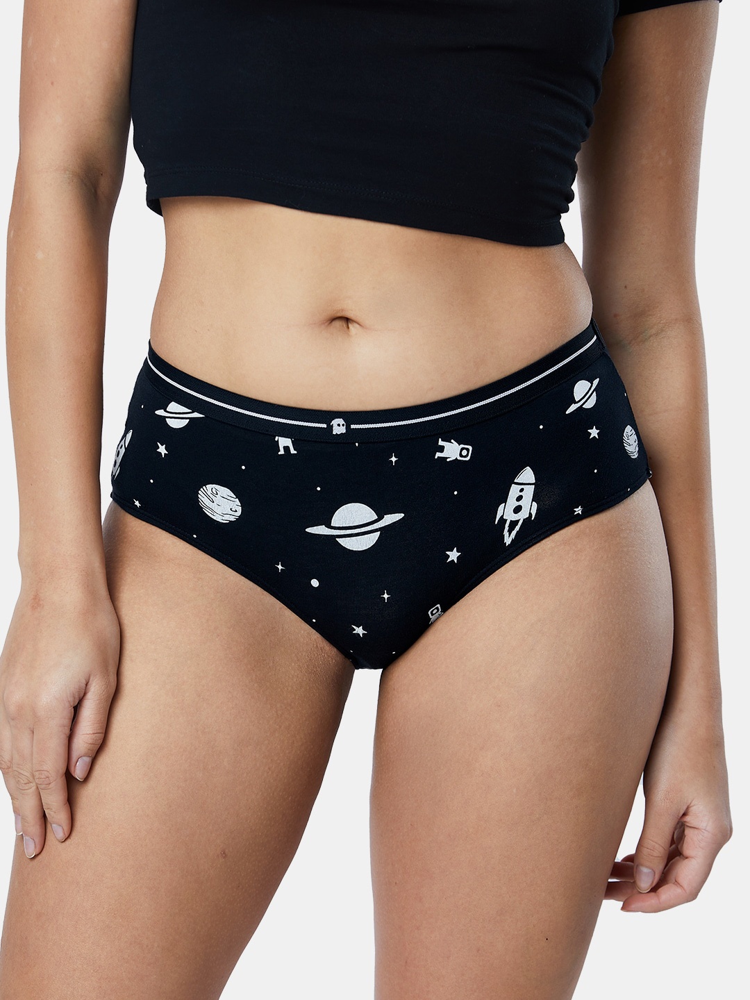 

The Souled Store Women Printed Anti Microbial Hipster Briefs 194565, Black