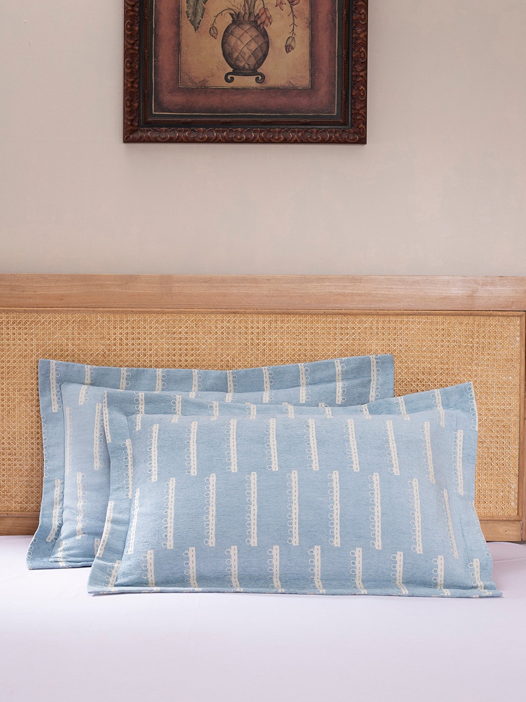 

MASPAR Set Of 2 Embroidered 310 GSM Pillow Covers, Turquoise blue