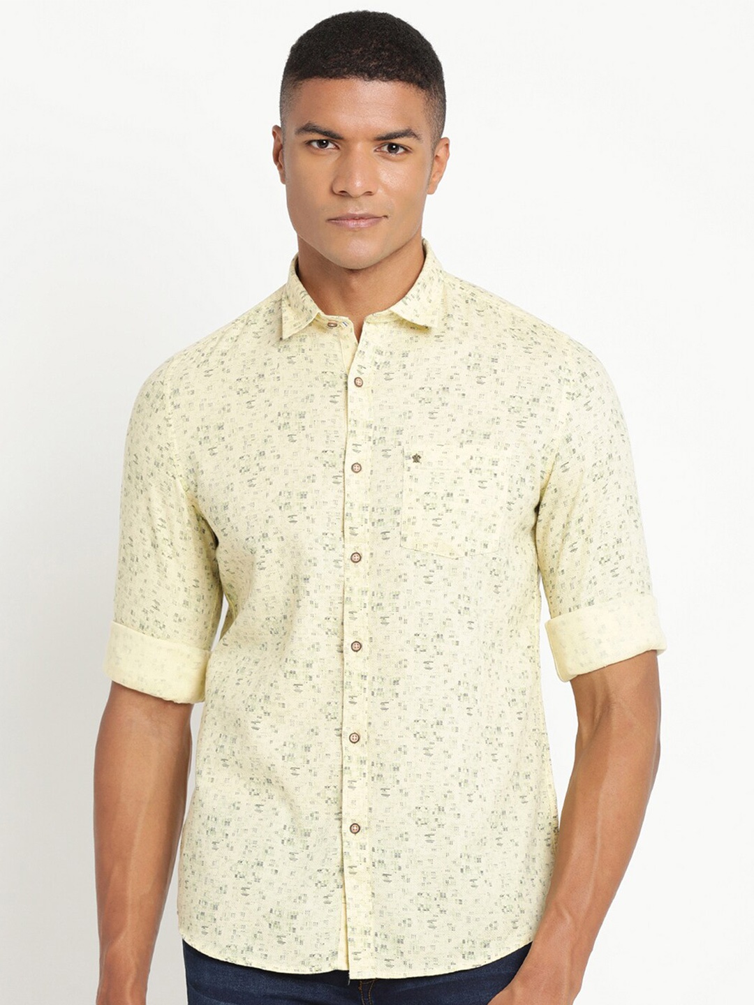 

Turtle Men Beige Slim Fit Floral Printed Casual Shirt