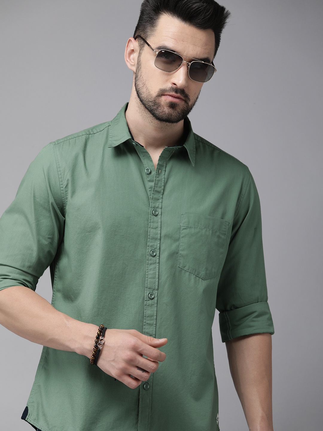 

Roadster Men Olive Green Solid Pure Cotton Casual Shirt