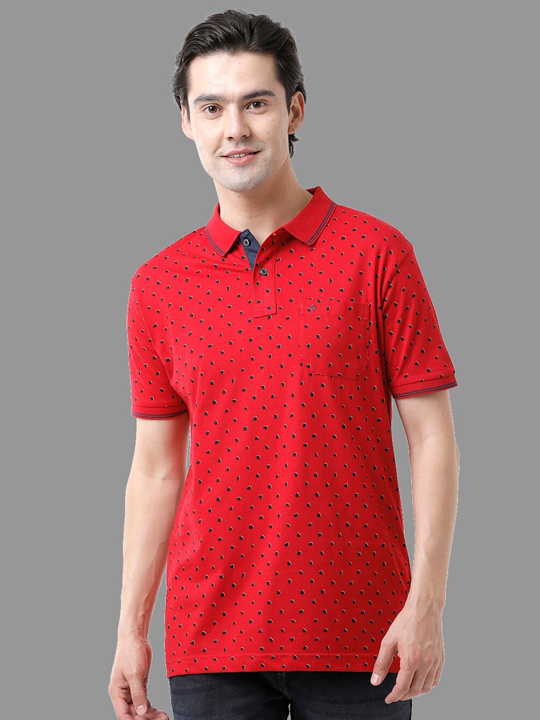 

Classic Polo Men Polo Collar Slim Fit T-shirt, Red