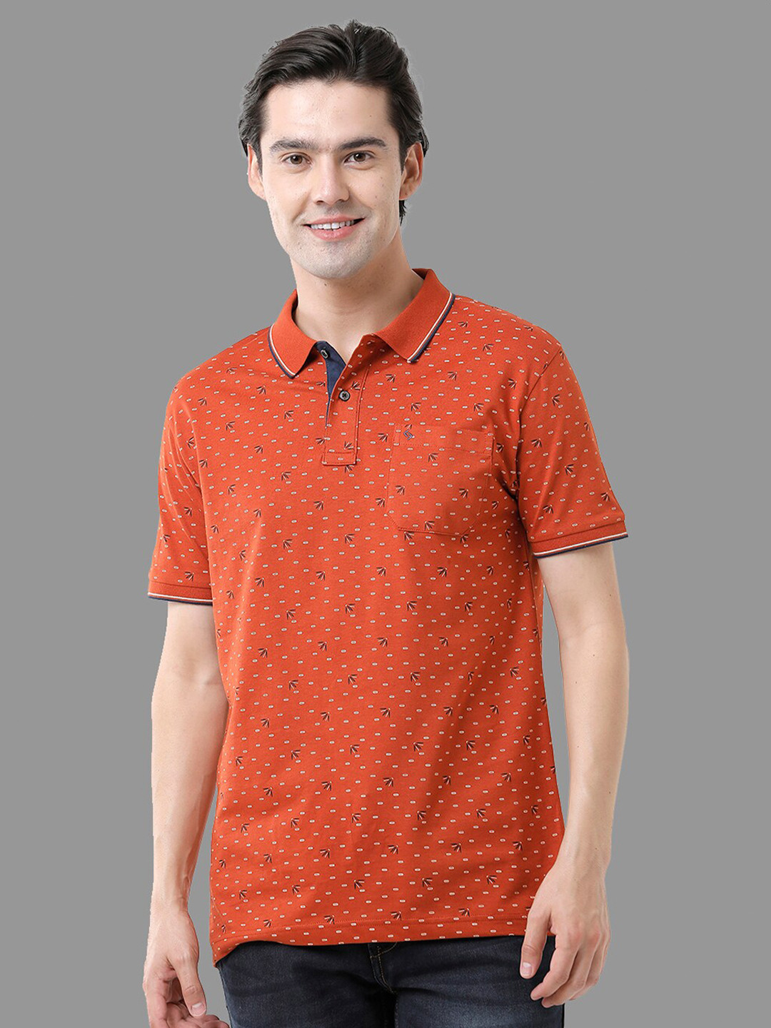 

Classic Polo Men Printed Polo Collar Slim Fit T-shirt, Red