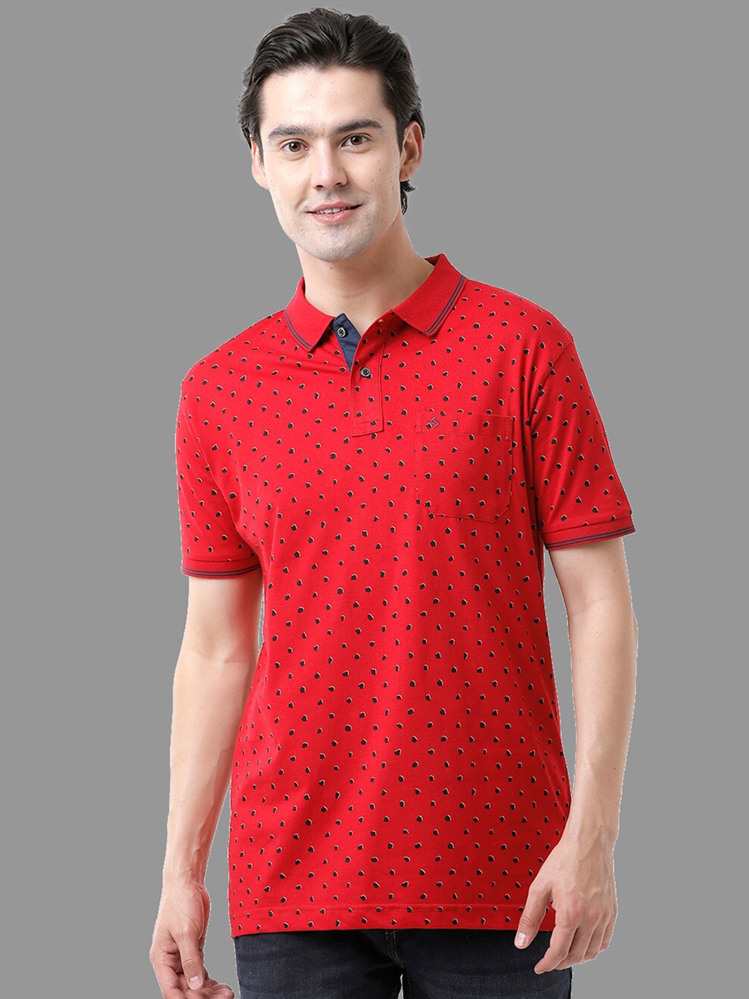 

Classic Polo Men Polo Collar Slim Fit T-shirt, Red