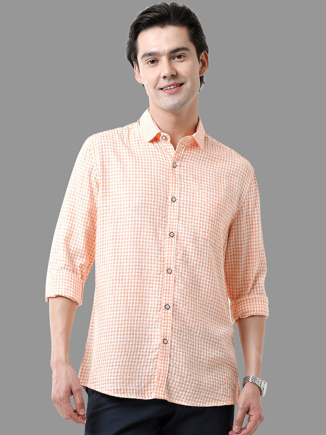 

Classic Polo Men Classic Slim Fit Micro Checks Casual Shirt, Peach