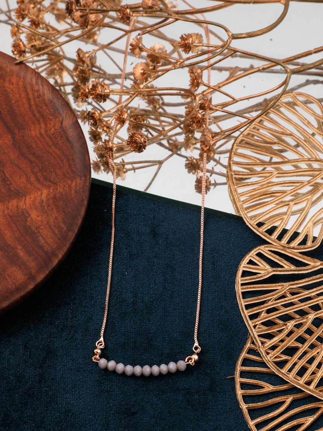 

Vita Bella Gold-Plated Beaded Necklace chain, Grey