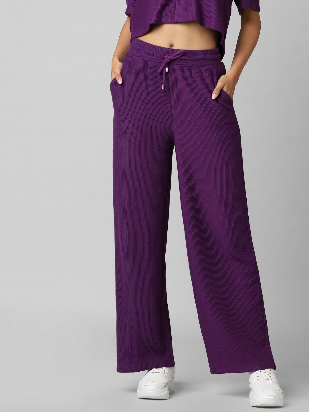 

ONLY Women Loose Fit Cotton Parallel Trousers, Purple