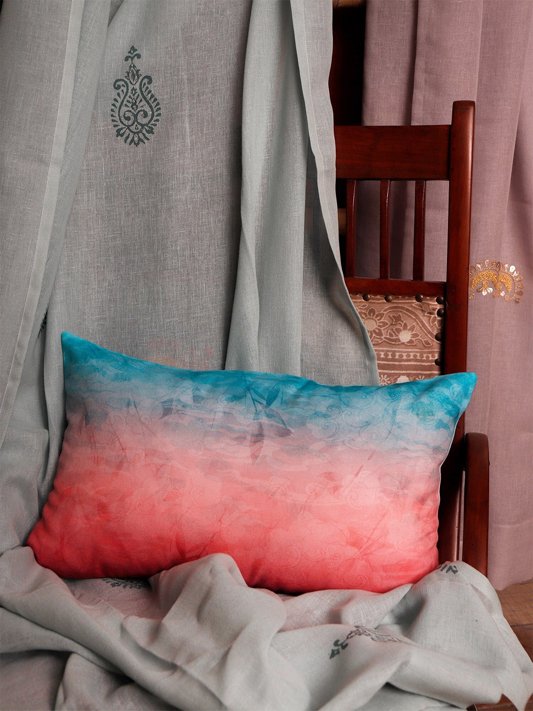 

ZEBA Blue & Pink Digital Print Rectangle Cushion Cover