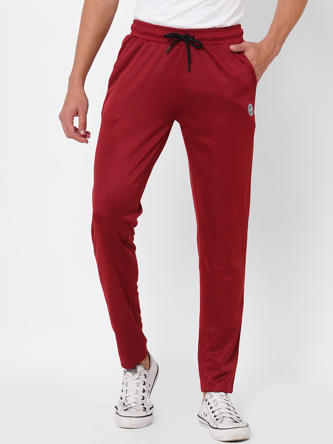 

FiTZ Men Solid Slim-Fit Jogger, Maroon