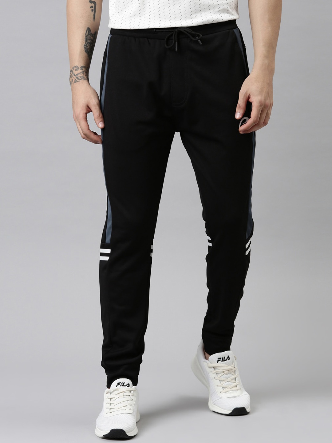 

Proline Active Men Solid Cotton Antimicrobial Joggers, Black