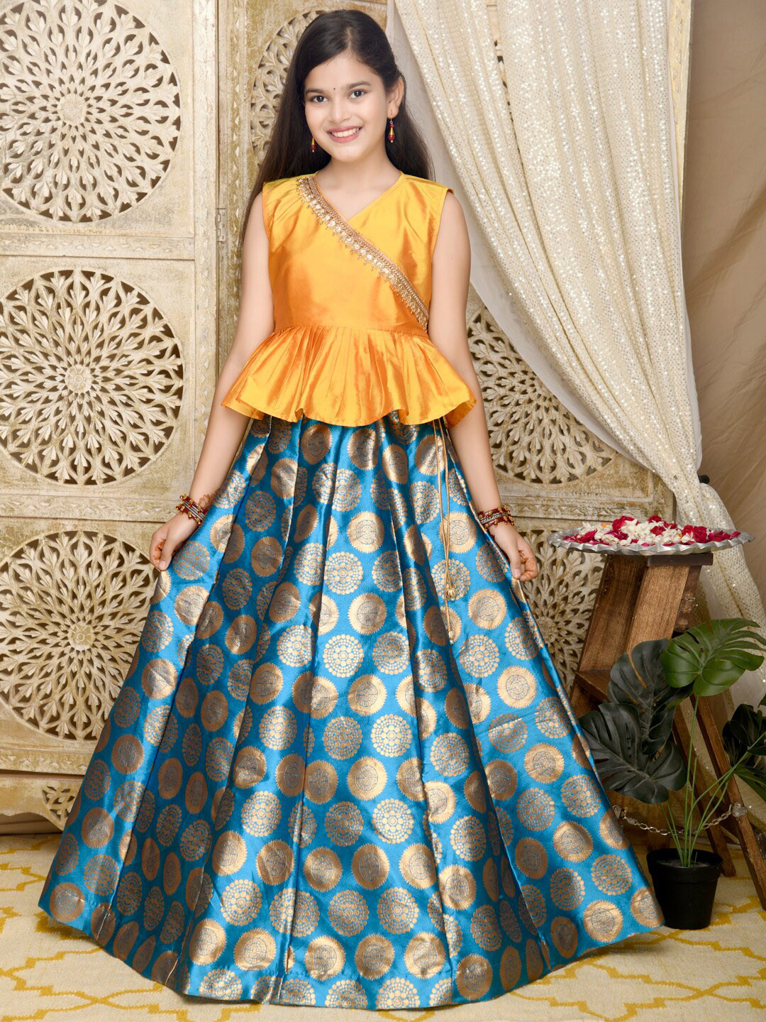 

SAKA DESIGNS Girls Embellished Ready to Wear Lehenga & Peplum Angrakha Choli, Mustard