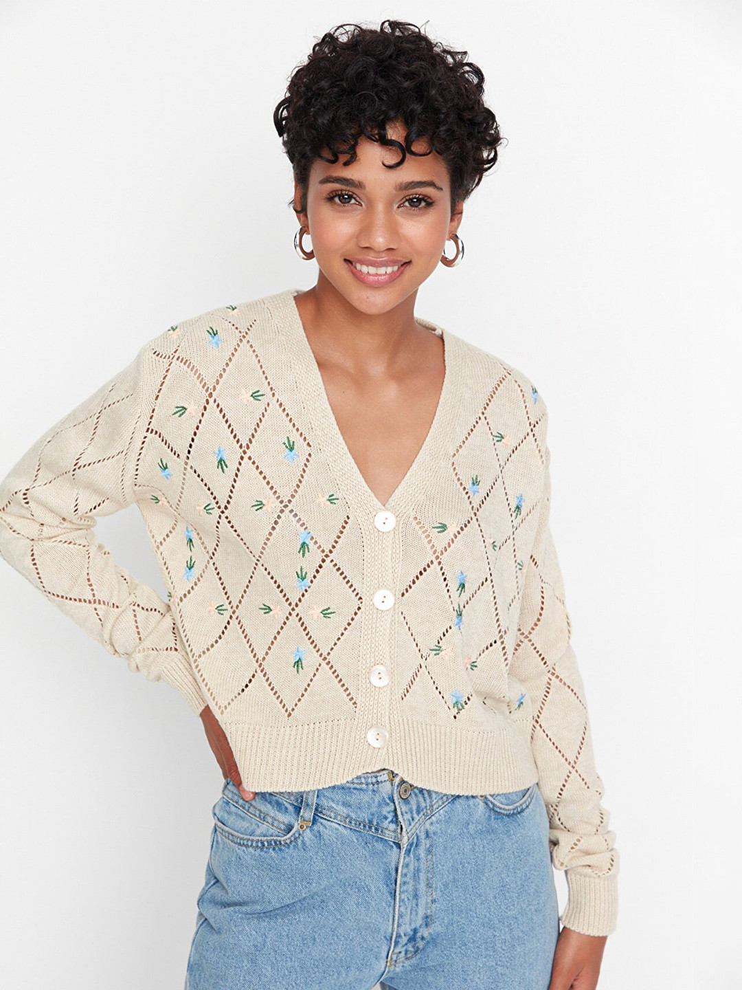 

Trendyol Women Crop Cardigan with Embroidered Detail, Grey
