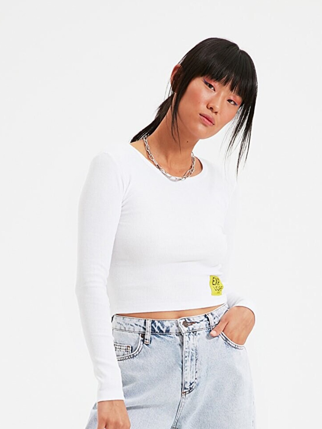 

Trendyol Women Solid Long Sleeves Crop Top, White