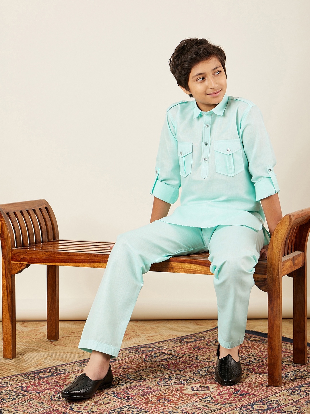 

Aj DEZInES Boys Blue Solid Kurta Set