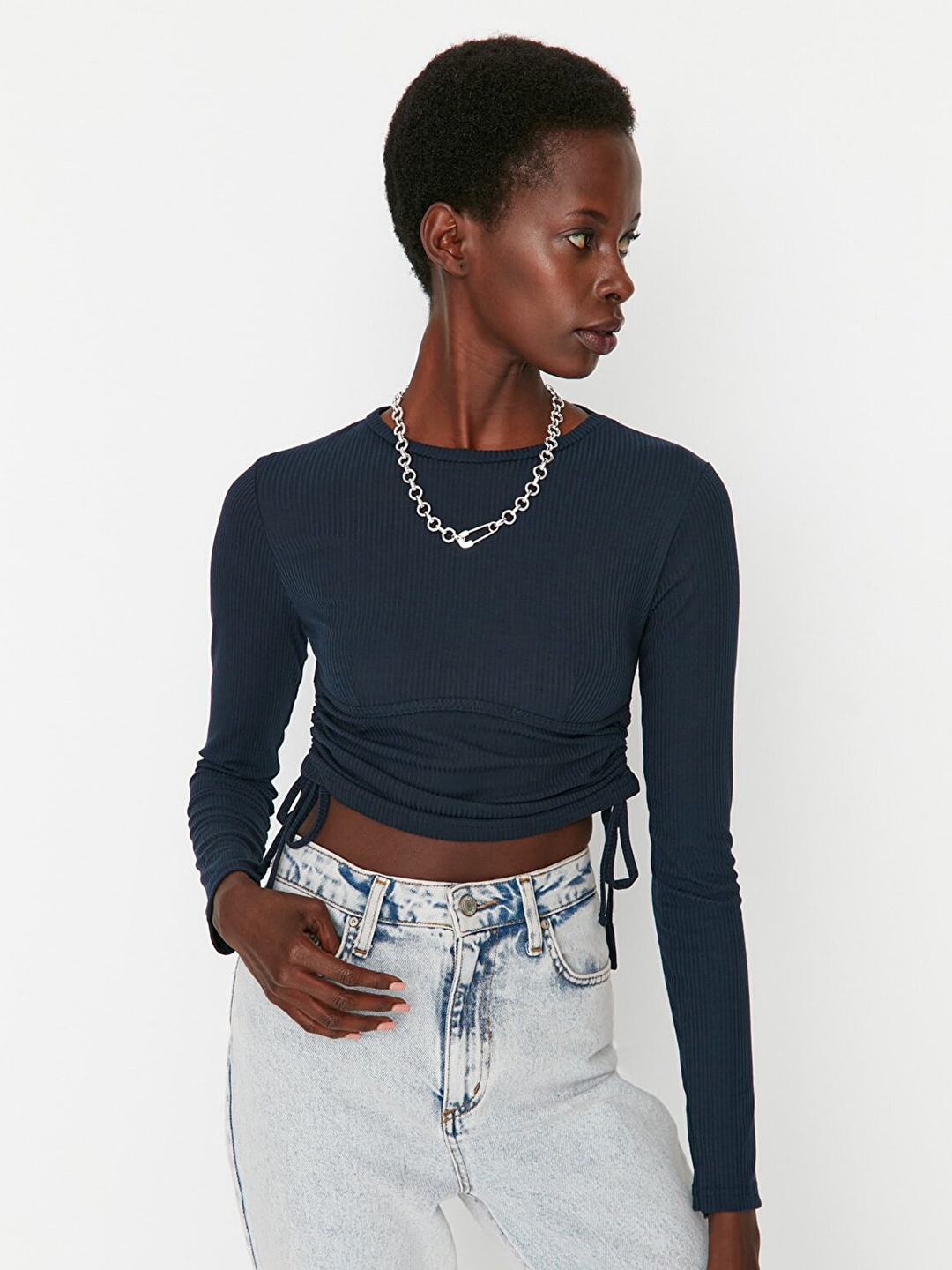 

Trendyol Women Ribbed Ruched Crop Top, Navy blue