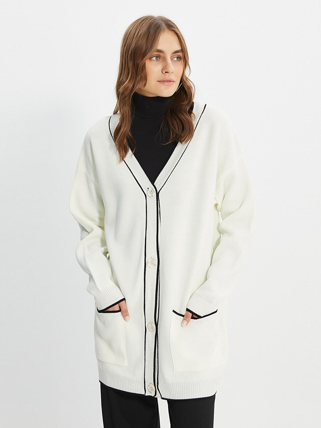 

Trendyol Off White Mandarin Collar Shirt Style Top