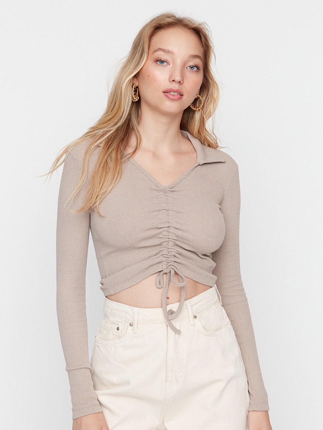 

Trendyol Women Taupe Fitted Crop Top