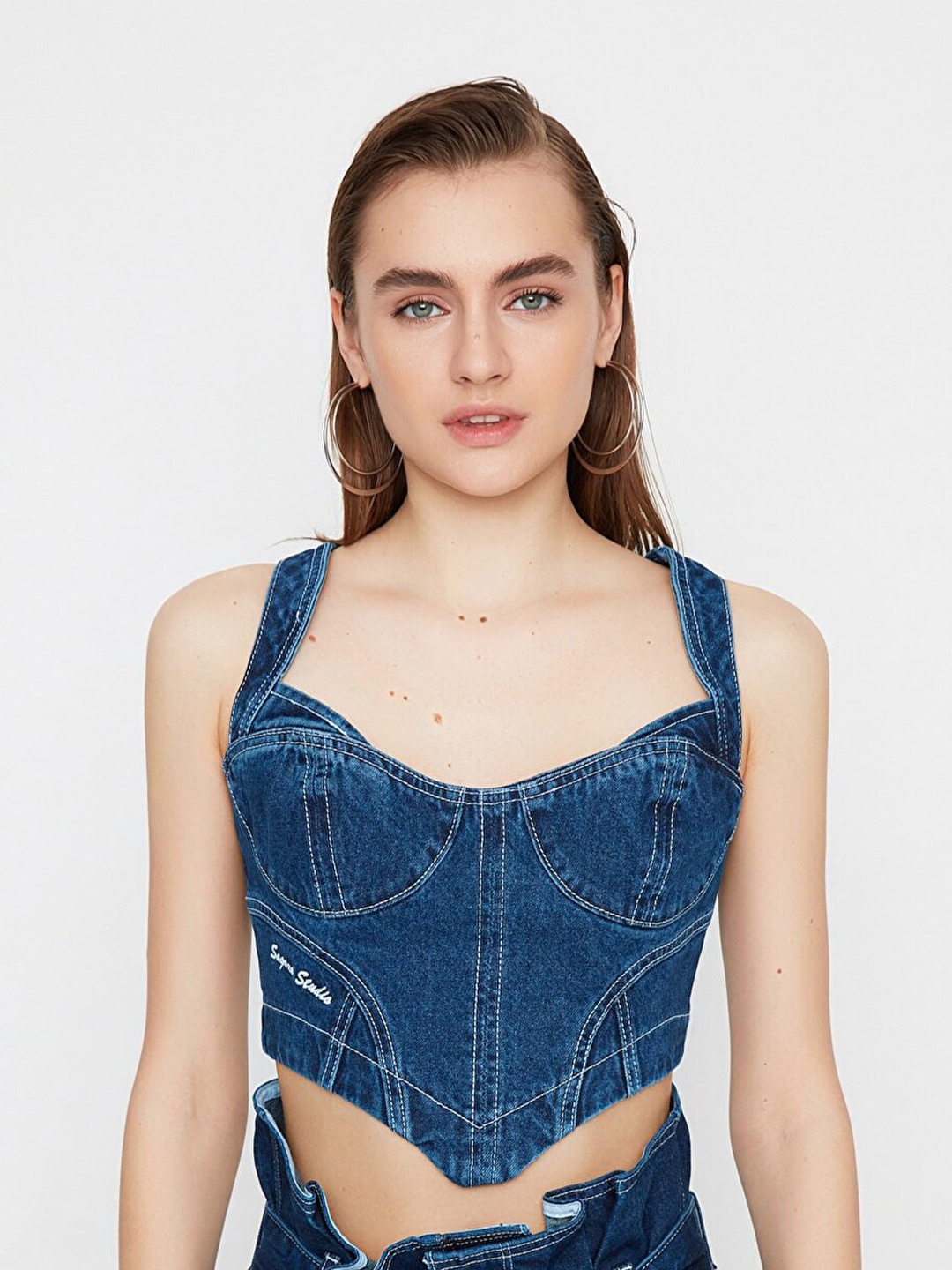 

Trendyol Women Navy Blue Checked Crop Top