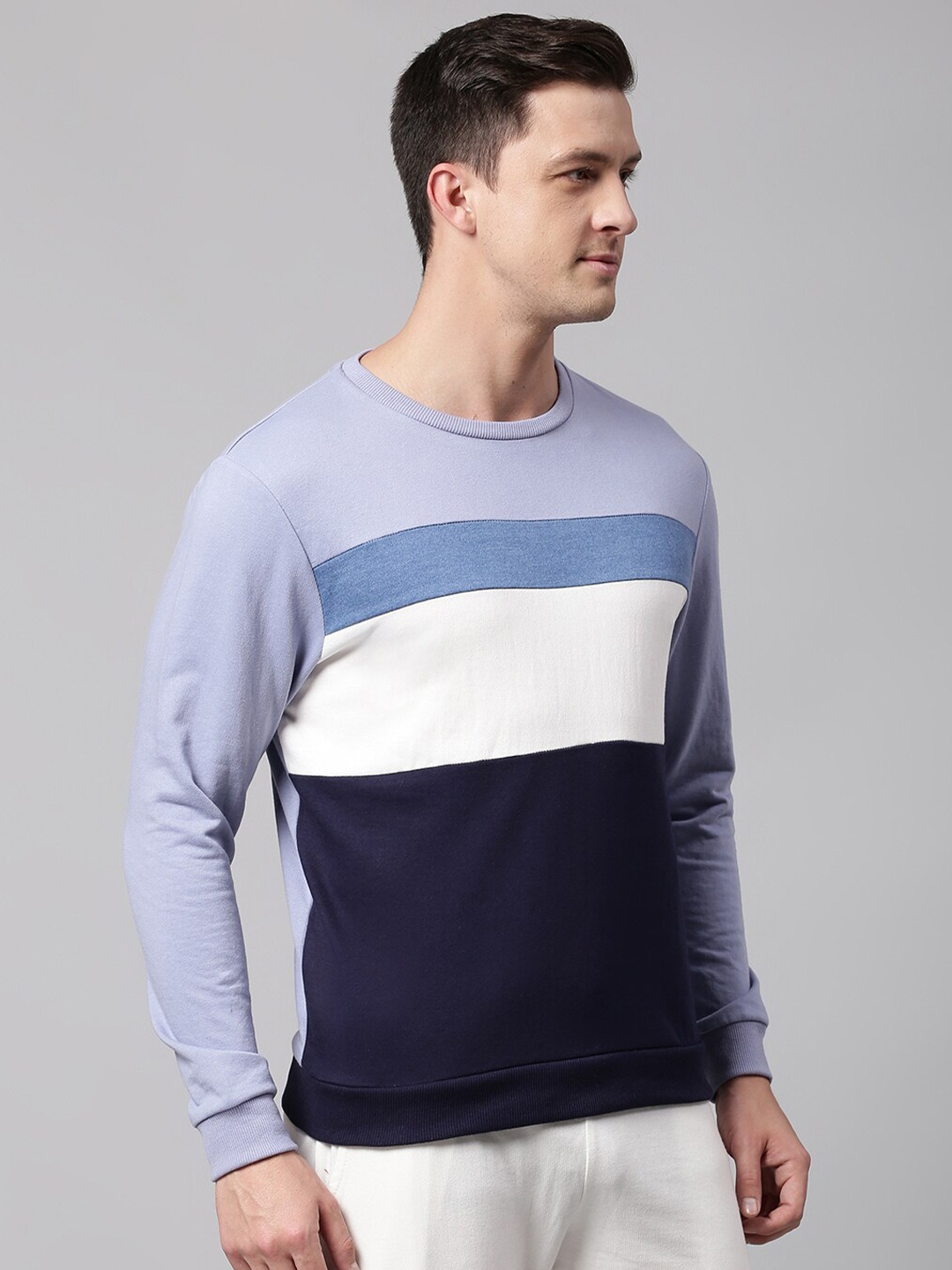 

Dennis Lingo Men Colourblocked Cotton Sweatshirt, Blue