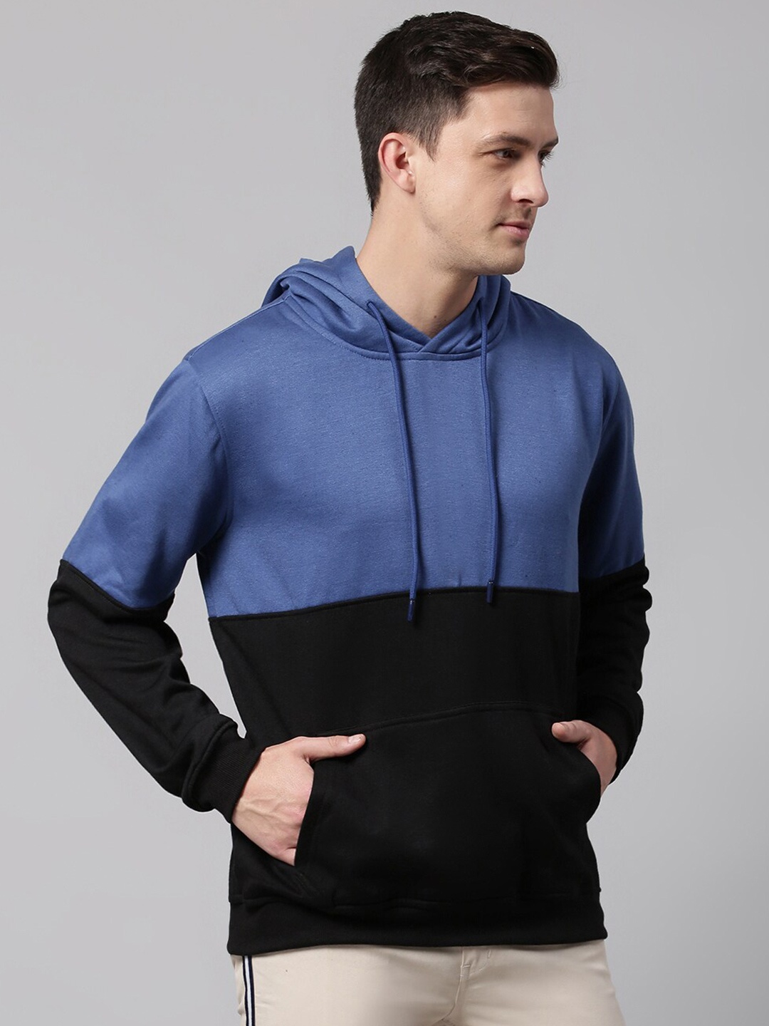 

Dennis Lingo Men Colourblocked Hooded Sweatshirt, Blue
