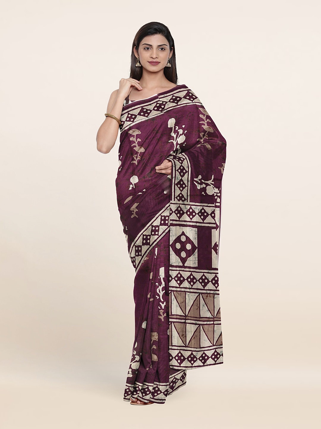 

Pothys Floral Jute Silk Saree, Violet