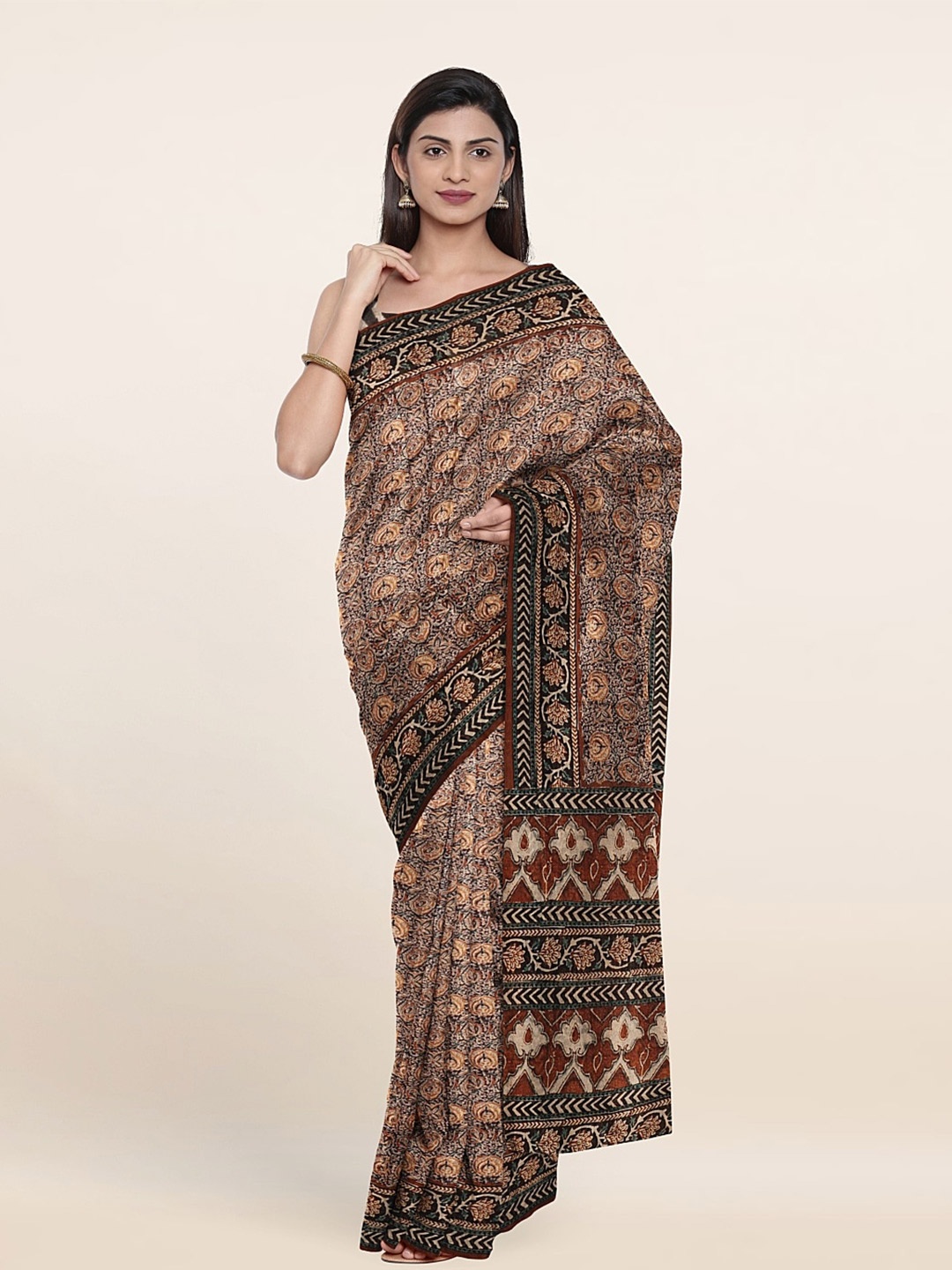 

Pothys Ethnic Motifs Jute Silk Saree, Black