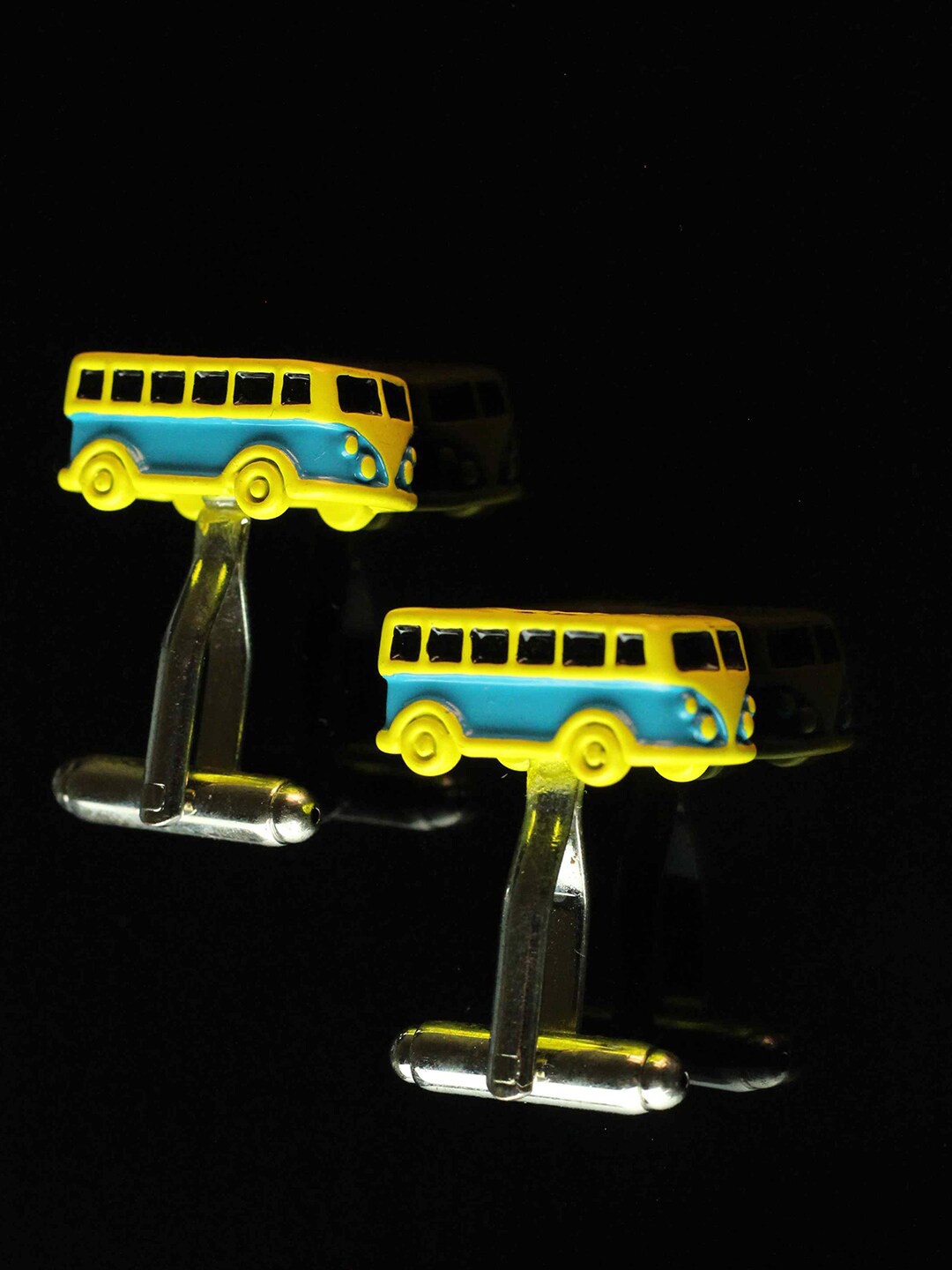 

Tossido Quirky Cufflink, Yellow