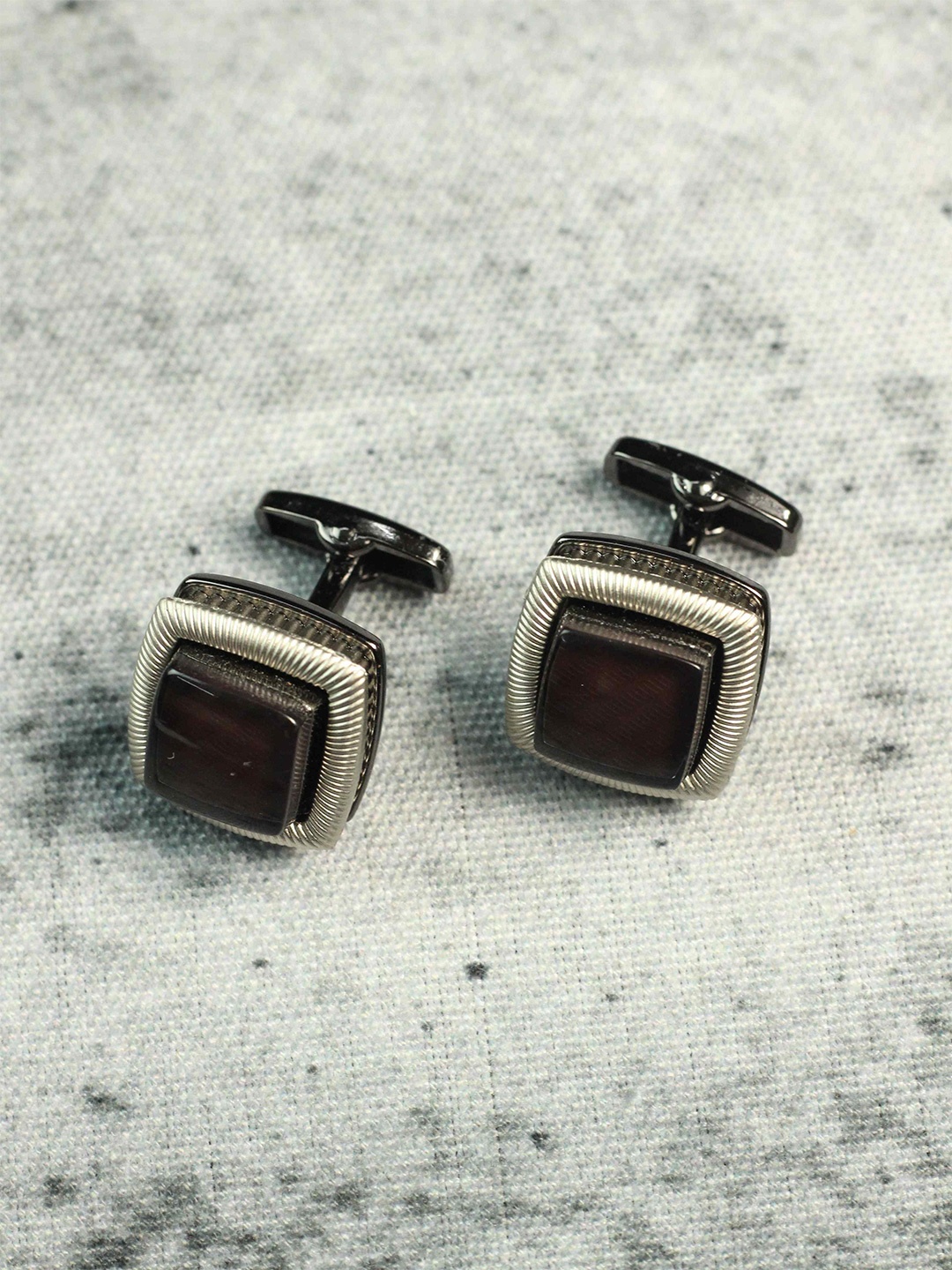 

Tossido Men Textured Brass Metal Premium Cufflink, Brown