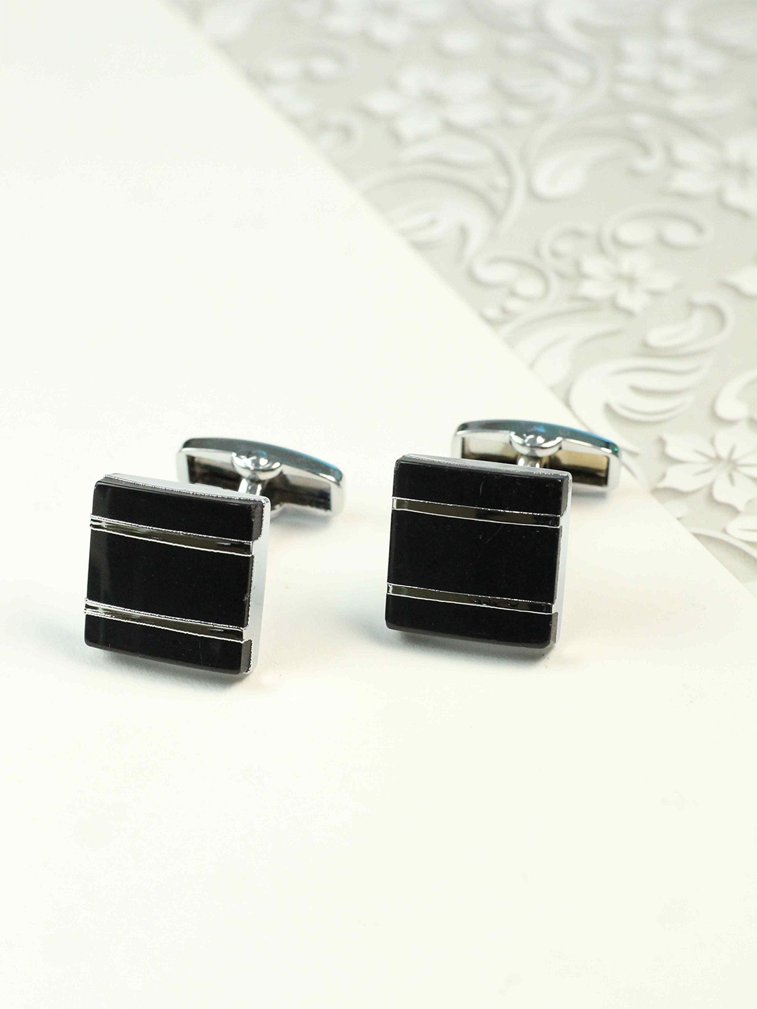 

Tossido Men Striped Brass Metal Premium Cufflink, Black