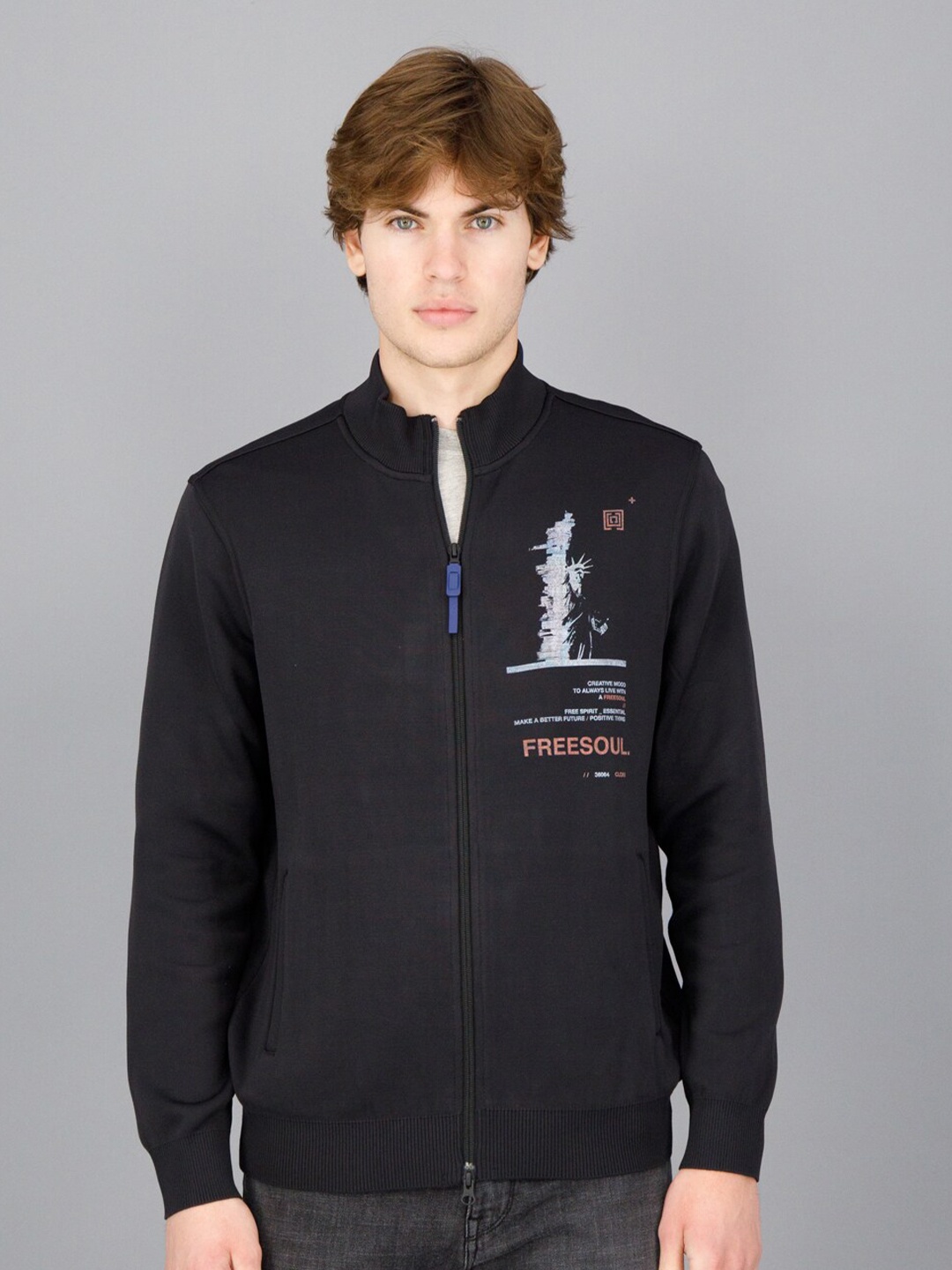 

FREESOUL Men Black Sweatshirt