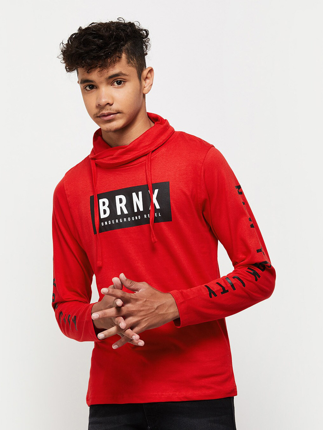 

max Boys Red Printed Pure Cotton Sweatshirt