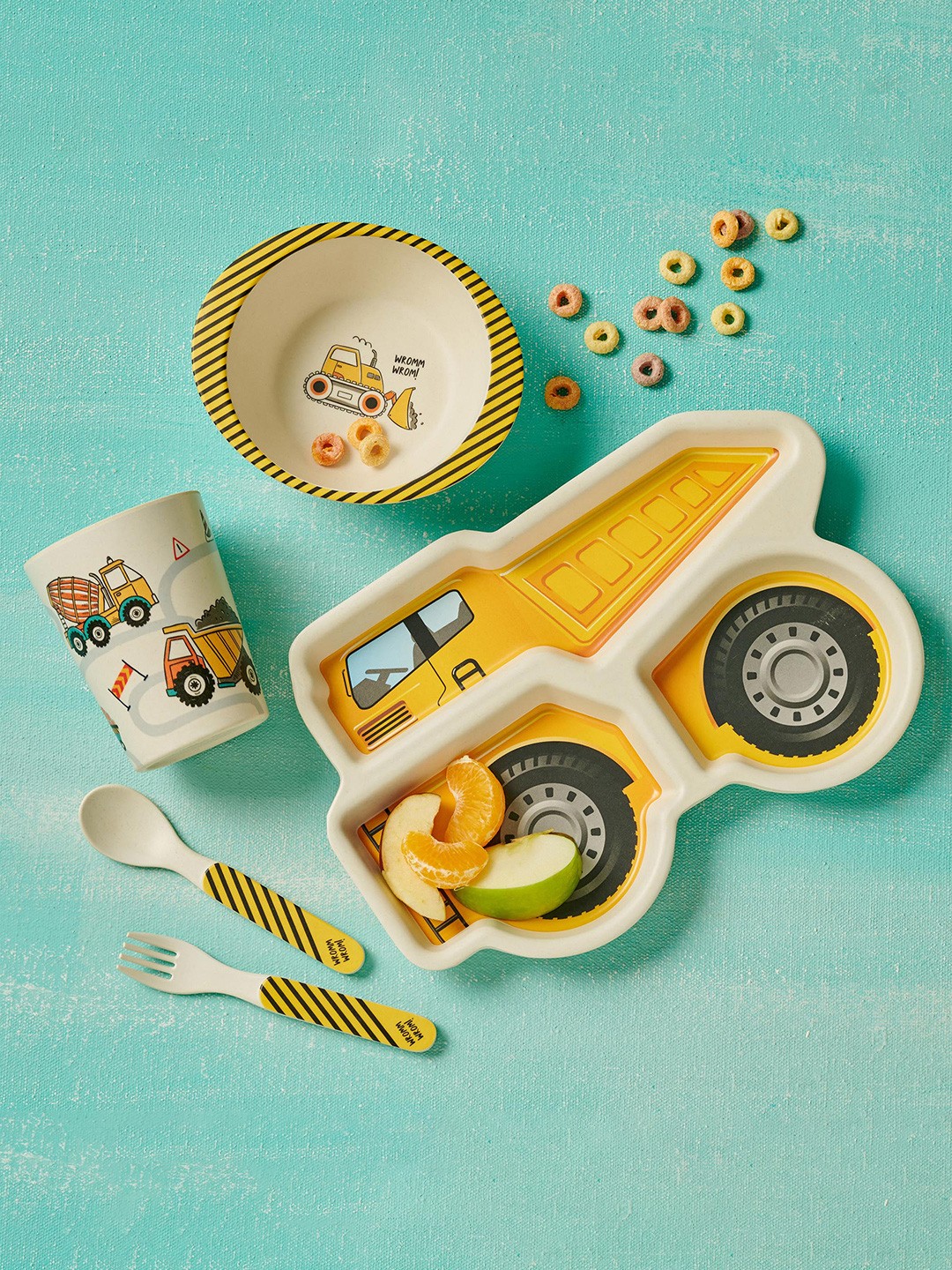 

Home Centre Cream & Yellow 5 pieces of Dishwasher Safe Printed Bamboo Glossy Dinner Set